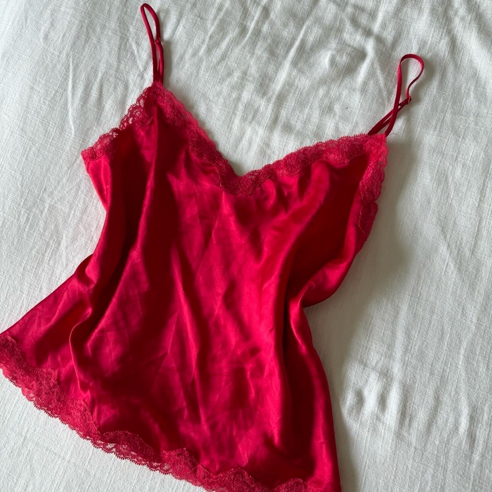 Vintage Victoria’s secret red slip cami - Picture 2 of 5